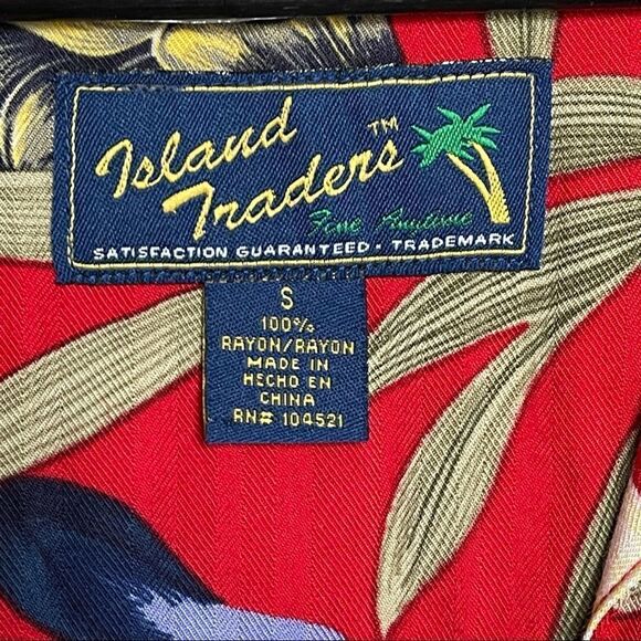 Vintage Women’s 90s Island Traders Red Tropical Floral Hawaiian Button Down Sz S - Picture 10 of 11